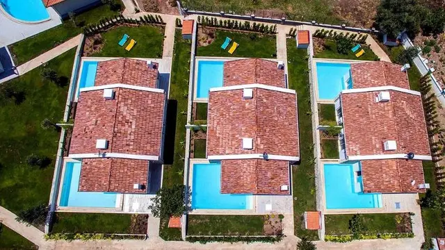 Z Exclusive Hotel & Villas