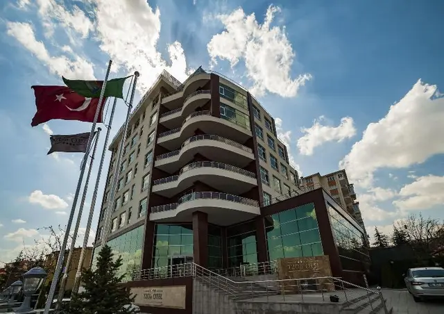 Tzob Otel