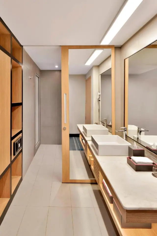 Aloft New Delhi Aerocity