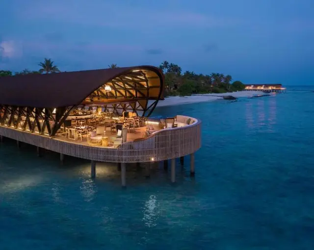 The Westin Maldives Miriandhoo Resort