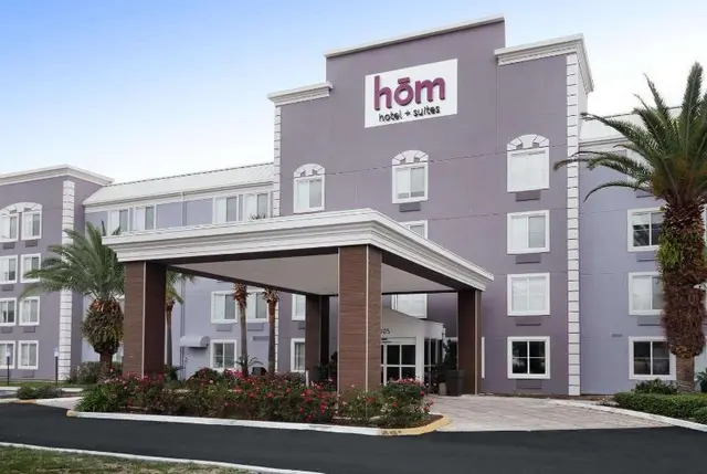HOM Hotel Gainesville SureStay Collection by BW