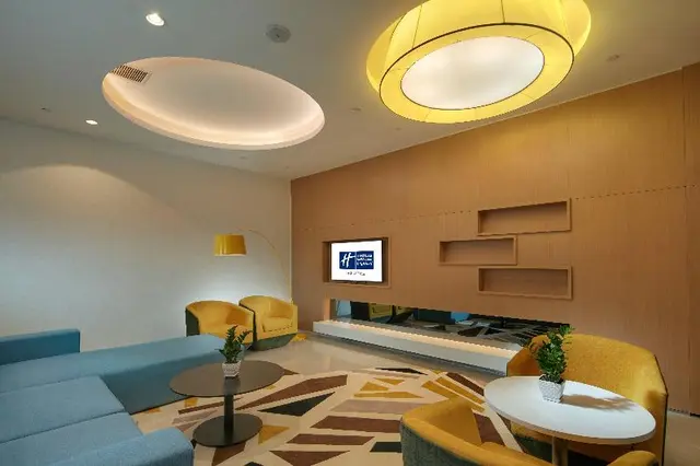 Holiday Inn Express Luoyang Yichuan