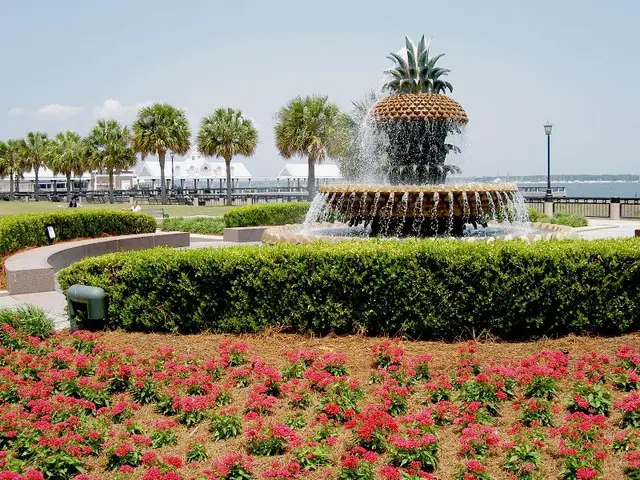 DoubleTree by Hilton Charleston Riverview