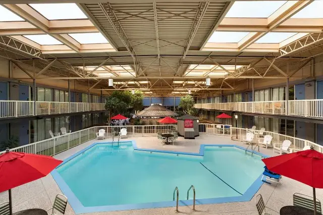 Ramada by Wyndham Clarion