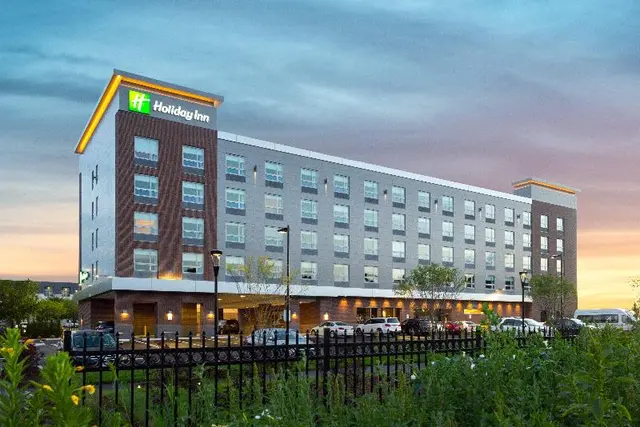 Holiday Inn Boston Logan Airport - Chelsea
