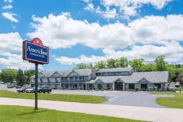 AmericInn Lake City