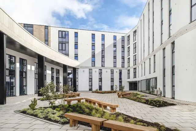 Destiny student - Holyrood