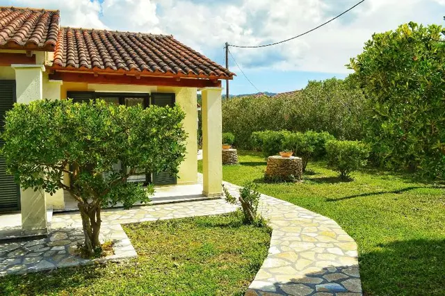 Sunrose Beach Aparthotel