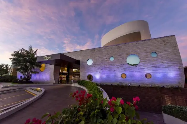 Vogal Luxury Beach Hotel & Spa