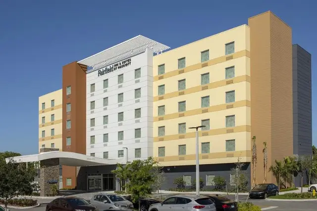 Fairfield Inn & Suites By Marriott Miami Airport W