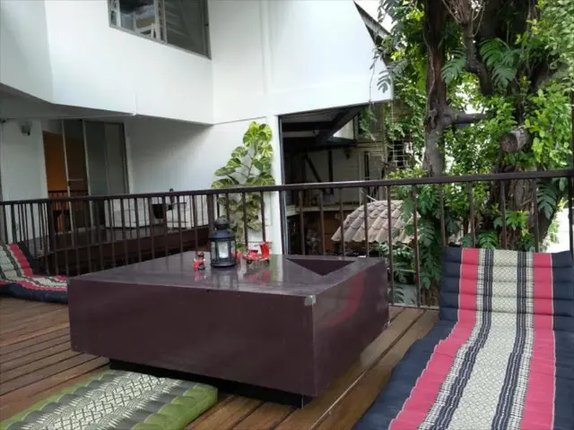 The Hostel 16