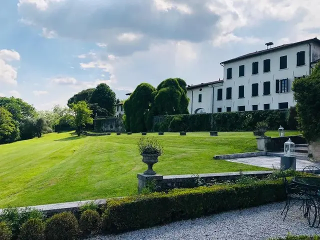 Villa Policreti