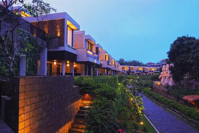 The Sterling Villas
