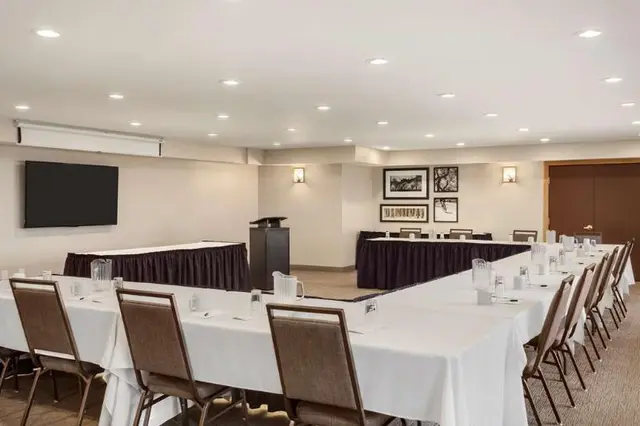 Country Inn Suites By Radisson Ames Ia