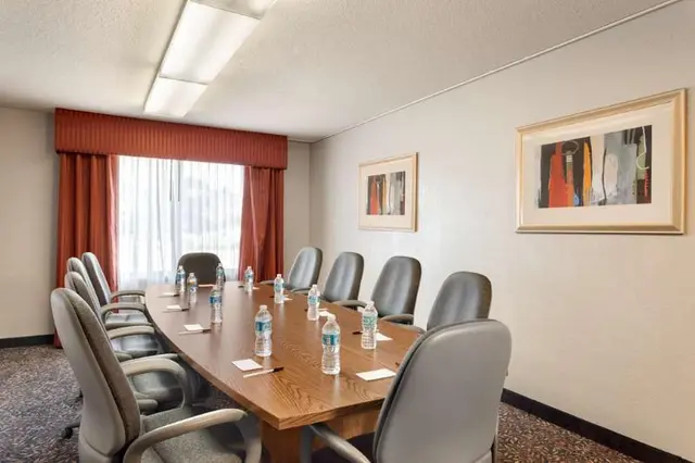 Country Inn Suites By Radisson Coon Rapids Mn