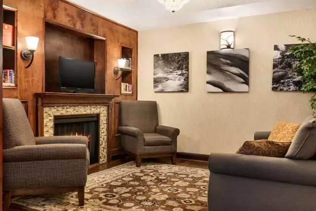 Country Inn Suites By Radisson Savannah Gateway Ga