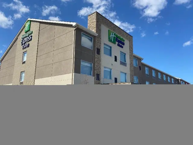 Holiday Inn Express & Suites Elyria By IHG
