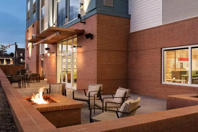 Country Inn Suites by Radisson Charlottesville-UVA