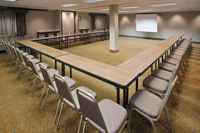 Country Inn Suites By Radisson Lansing Mi