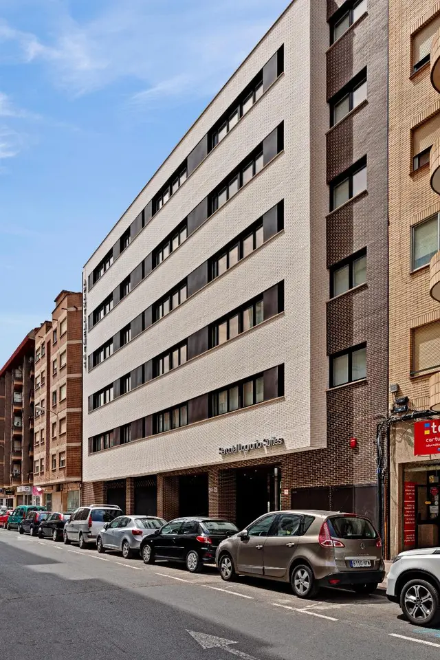 Sercotel Logroño Suites