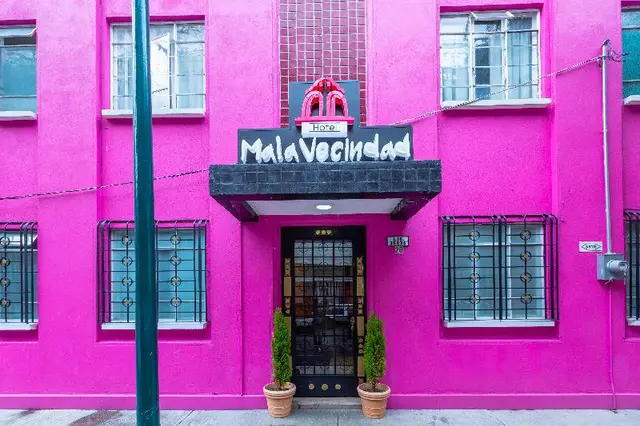 Mala Vecindad Beer Hotel