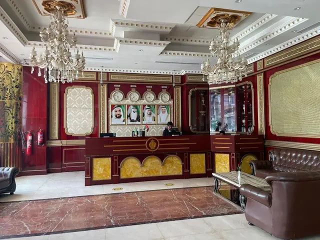 Clifton International Hotel