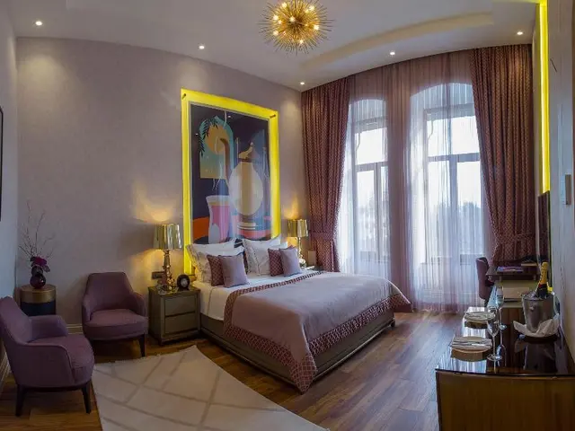 Art Gallery Boutique Hotel