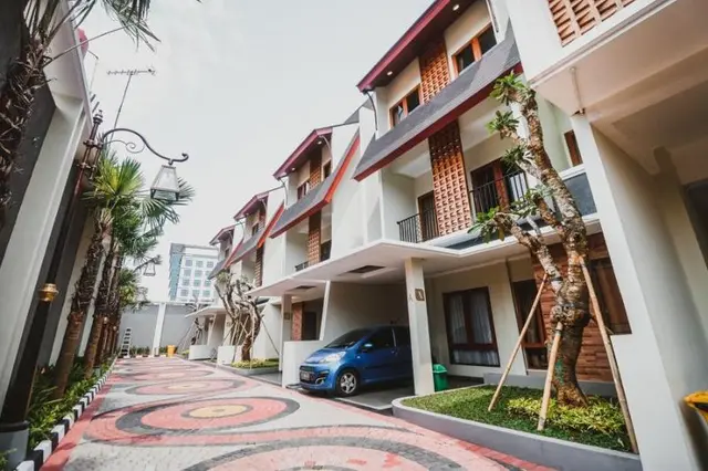 RedDoorz Premium near Ragunan Zoo 2
