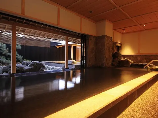 Awaji Hamarikyu