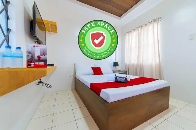 RedDoorz Plus @ Casa Lucia Sindalan San Fernando