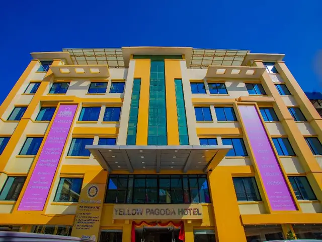 Yellow Pagoda Hotel