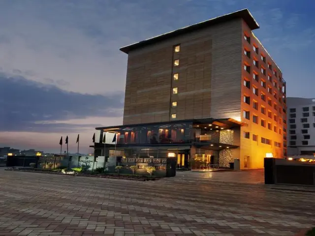 The Golden Palms Hotel & Spa