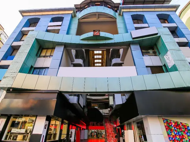 10765 Hotel Tanish