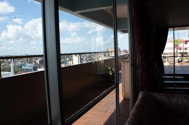 Chester Hotel & Suites