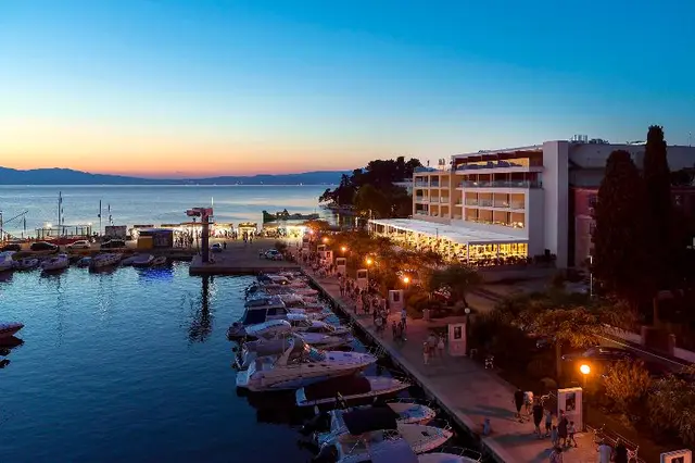 Luxury Hotel Riva