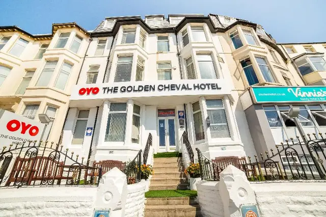 OYO The Golden Cheval Hotel & Shisha Bar