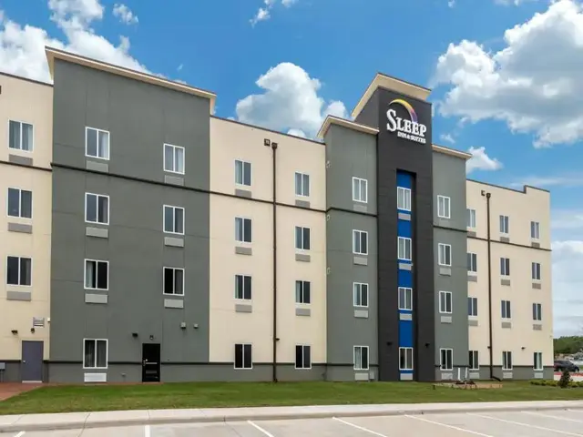 Sleep Inn & Suites Bricktown - Near Medical Center