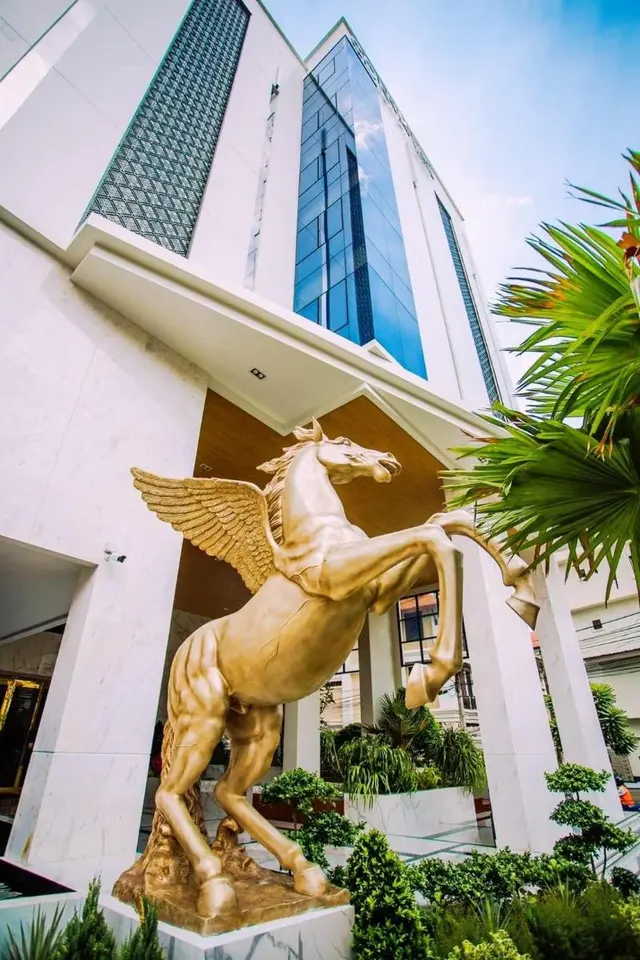 SN Connx Hotel