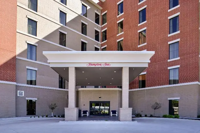 Hampton Inn By Hilton Cedar Falls Downtown