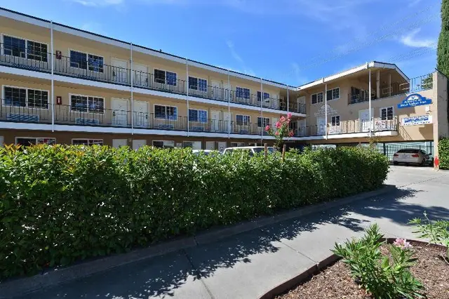 Capital City Inn Sacramento Convention Center CA