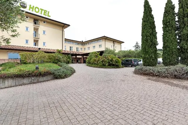 B&B Hotel Affi Lago Di Garda