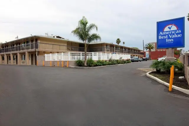 Americas Best Value Inn Riverside