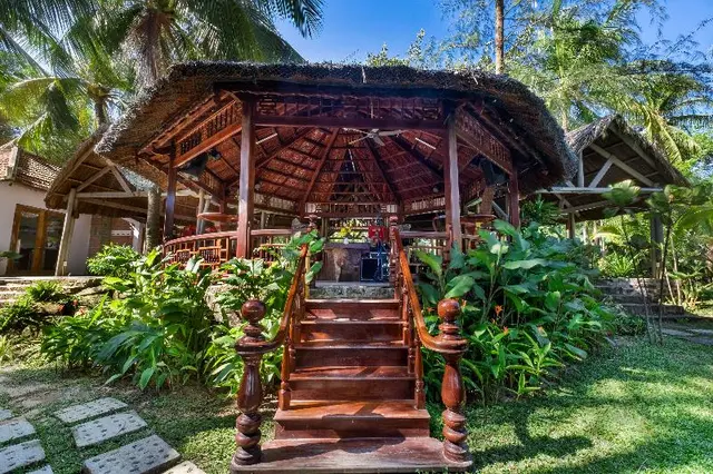 Coco Palm Beach Resort & Spa