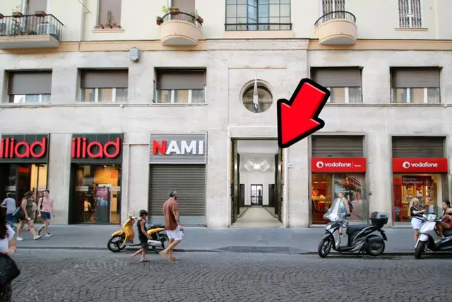Piazza carità