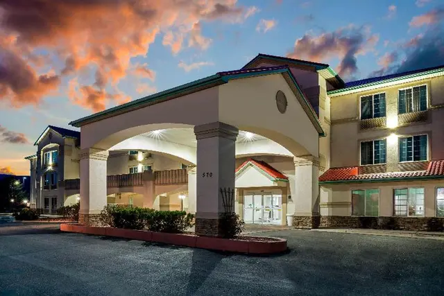 La Quinta Inn Suites By Wyndham Fruita