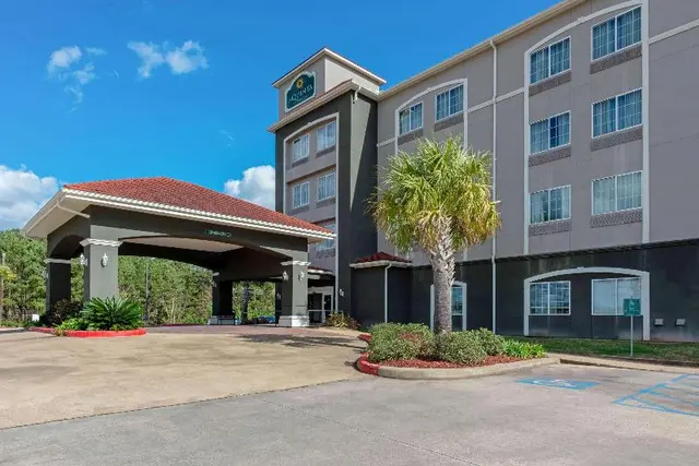 La Quinta Inn Suites By Wyndham Leesville Ft Polk