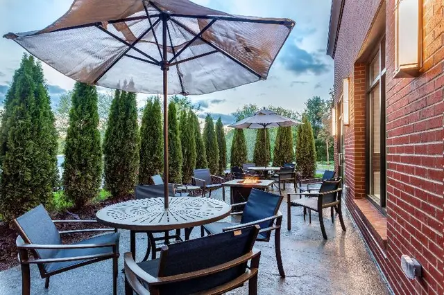 Hampton Inn & Suites Kittery-Portsmouth