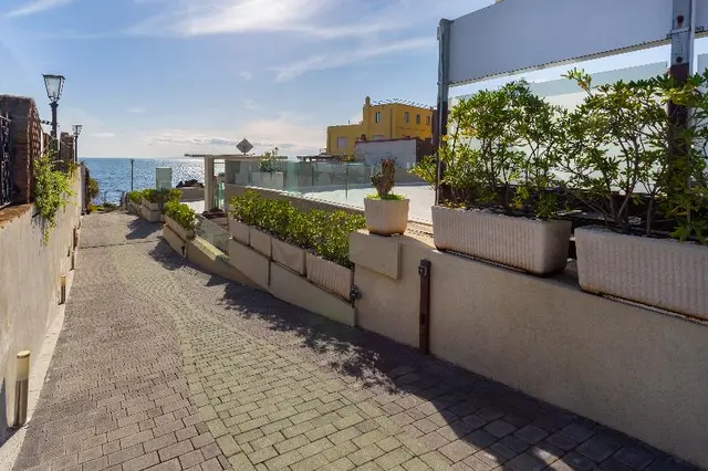Zeus Residence Hotel - ApartHotel