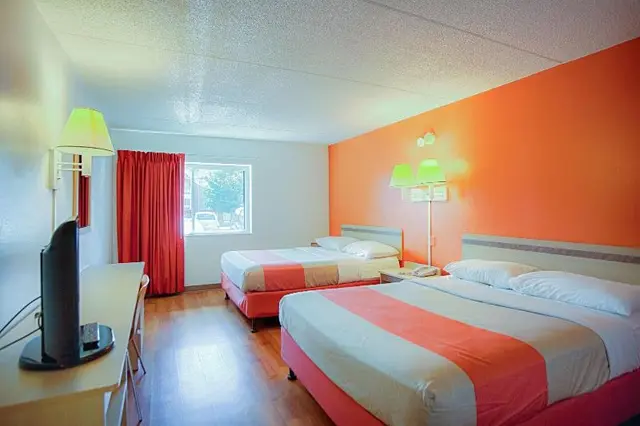Motel 6 Syracuse