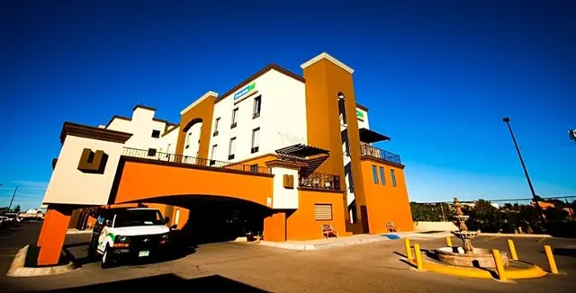 Consulado Inn